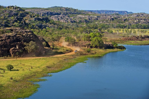 Arnhemland-Aerial-with-vehicle